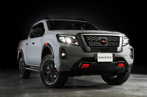 Cận cảnh Nissan Navara 2021: Hầm hố và hiện đại hơn