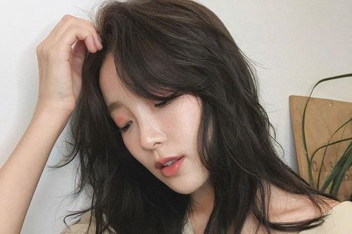 Cứ phạm 5 thói quen này bảo sao tóc rụng từng mảng, phụ nữ phải sửa ngay kẻo bị hói sớm