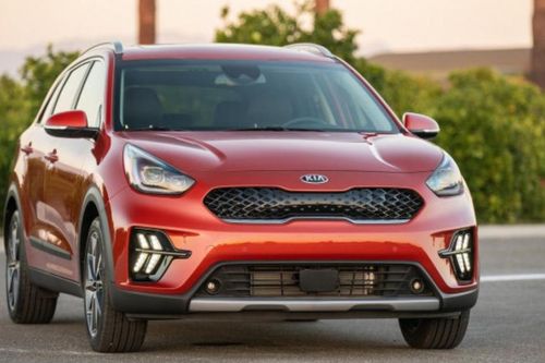 Kia Nio Hybrid và Nio PHEV 2021 ra mắt, giá từ 569 triệu đồng