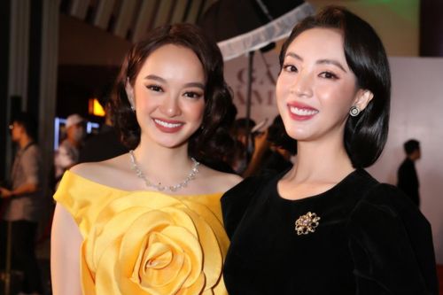 Thu Trang diện đầm nhung quý phái, đọ sắc mỹ miều cùng Kaity Nguyễn