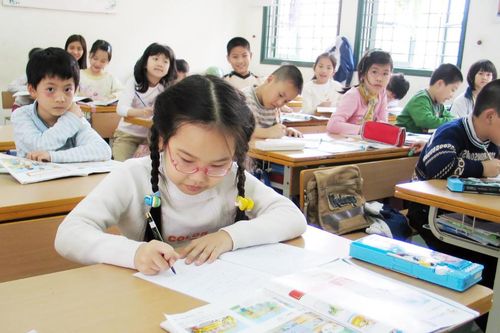 Tiếng Hàn, tiếng Đức được tổ chức giảng dạy từ lớp 3 đến hết lớp 12