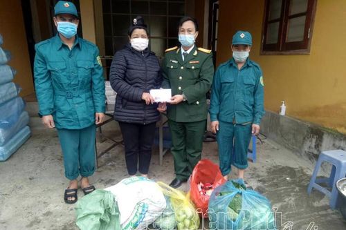 Phụ nữ góp sức phòng, chống dịch