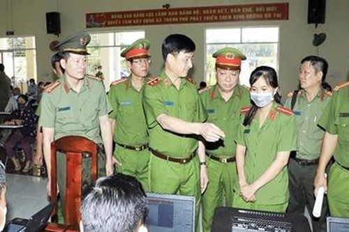 Quyết liệt đẩy nhanh 2 dự án Quốc gia về dân cư