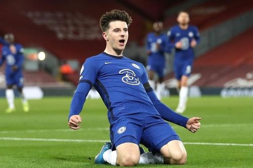 Tốc độ giúp Chelsea đẩy Liverpool chìm vào khủng hoảng