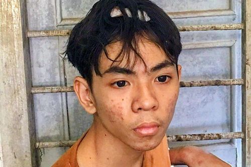 Tạm giữ nghi phạm đột nhập cửa hàng FPT trộm điện thoại