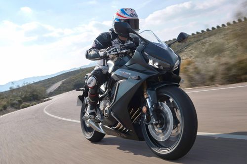 Honda ra mắt CBR650R, CBR500R và CB500F đời 2021 tại Việt Nam