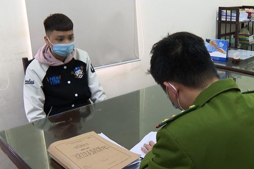 Lời khai của thiếu niên sàm sỡ phụ nữ ngoại quốc