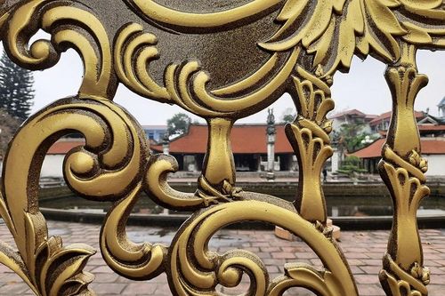 Sở VH&TT Hà Nội yêu cầu kiểm tra về việc Di tích Quốc gia đặc biệt đình Tây Đằng thay cổng sắt không phù hợp