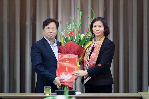 Ông Phùng Văn Dũng được bổ nhiệm làm Phó Trưởng ban Ban Dân vận Thành ủy Hà Nội