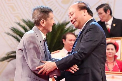 NSND Trần Hạnh – Nghiệp và đời