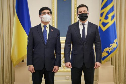 Đại sứ Việt Nam tại Ukraine trình Ủy nhiệm thư lên Tổng thống