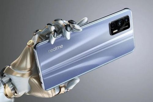 Điện thoại Realme GT 5G chính thức ra mắt, giá chỉ từ 9.96 triệu đồng