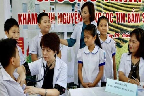 'Bà tiên' của những trái tim lỗi nhịp