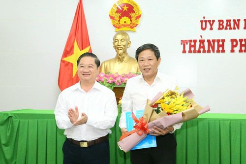 Bổ nhiệm Chánh Văn phòng UBND thành phố Cần Thơ