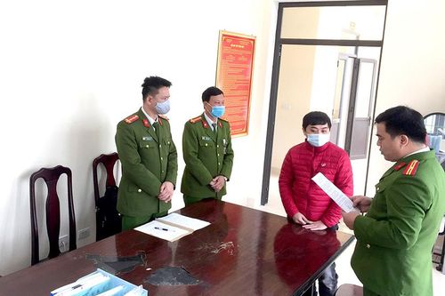 Khởi tố y tá sử dụng giấy tờ giả lừa đảo chiếm đoạt tài sản