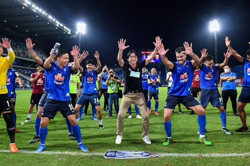 Người cũ HAGL vô địch Thai League sớm 6 vòng đấu