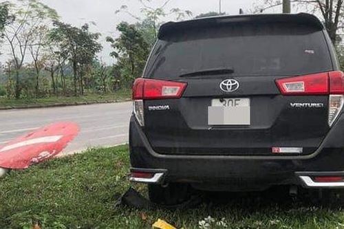 Thông tin mới nhất vụ xe Innova đâm 'điên loạn' làm 3 người thương vong ở Hà Nội