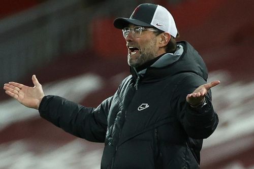 Thêm một trung vệ Liverpool dính chấn thương