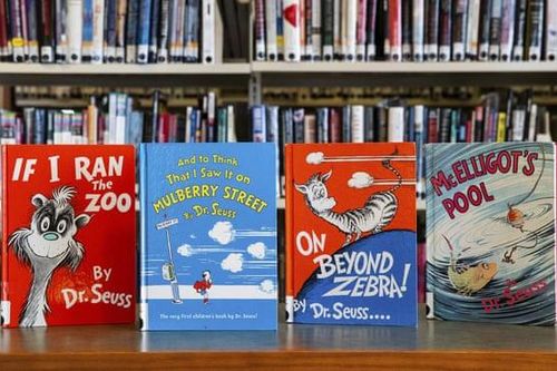 Sách của Dr. Seuss được chú ý sau khi 6 cuốn bị dừng xuất bản