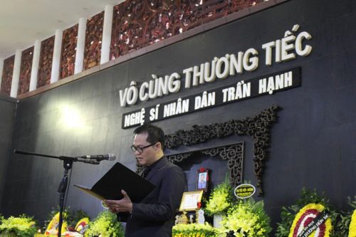 Nhớ mãi cái nheo nheo mắt, nụ cười hiền lành của NSND Trần Hạnh