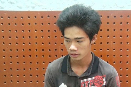 'Đạo chích' bỏ lại xe máy vừa bẻ khóa được để trộm ô tô tải
