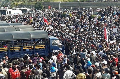 Chính biến Myanmar: YouTube chặn 5 kênh do quân đội kiểm soát