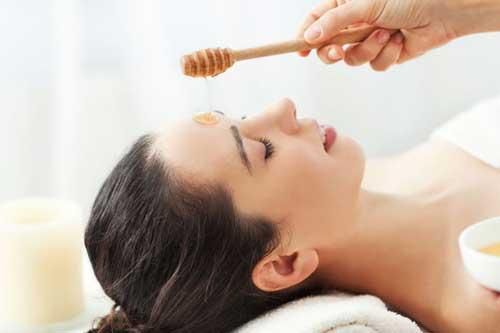 10 công thức trị mụn trứng cá đơn giản tại nhà
