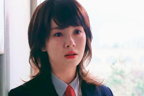 'Được làm hoàng hậu' remake: Nhan sắc Song Ji Hyo 15 năm trước gây sốt trở lại!