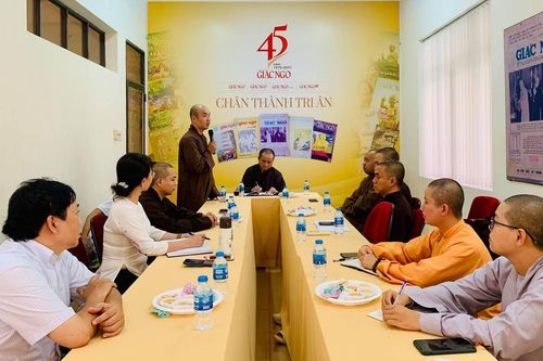 Câu lạc bộ Phóng viên - Cộng tác viên Báo Giác Ngộ họp mặt đầu năm