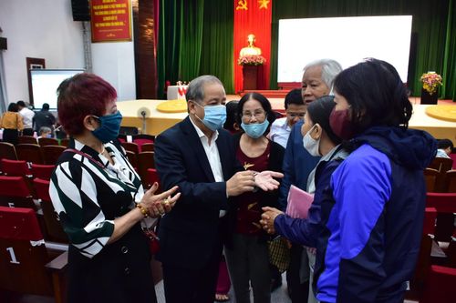 Chủ tịch Thừa Thiên - Huế: 'Phát hiện cán bộ nào tiêu cực, gọi tôi xử lý ngay'