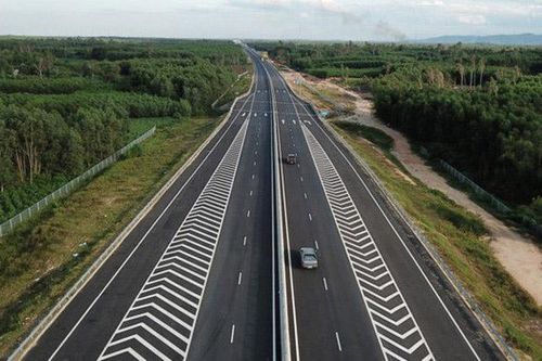 Tháng 6-2021 khởi công hai dự án cao tốc Bắc - Nam