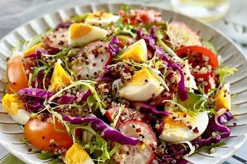 Bí quyết giảm gánh nặng cho dạ dày bằng món salad cực 'heo thì' - chị em cần giảm cân không thể bỏ qua!