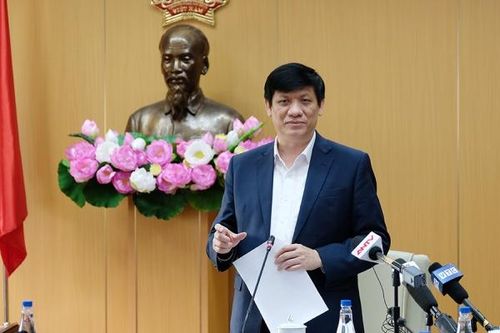 Bộ trưởng Nguyễn Thanh Long: Không vì những tai biến có thể xảy ra mà lung lay niềm tin với vắc xin