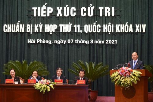 Thủ tướng Nguyễn Xuân Phúc tiếp xúc cử tri tại Hải Phòng