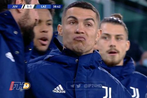 Phản ứng của siêu sao Ronaldo khi đồng đội ghi điểm?