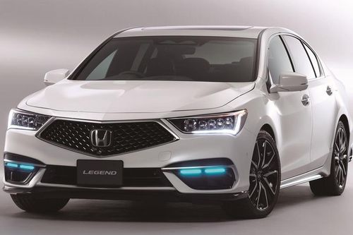 Honda Legend Hybrid EX ra mắt tại Nhật Bản
