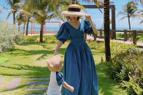Hòa Minzy lần đầu công khai có con trai