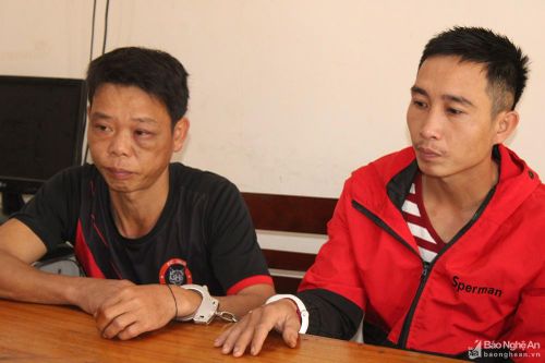 2 đối tượng bị bắt khi đang vận chuyển ma túy từ miền núi về xuôi