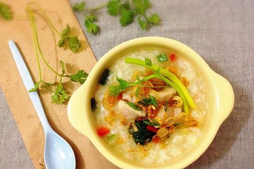Cách nấu 6 món cháo dinh dưỡng cho bé trên 1 tuổi vừa nhanh nhừ lại cực ngon