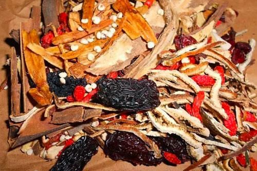 Những bài thuốc Đông y hỗ trợ điều trị bệnh xơ gan hiệu quả