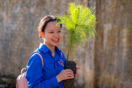 Tuổi trẻ Bảo Lộc ra quân hưởng ứng Tháng Thanh niên