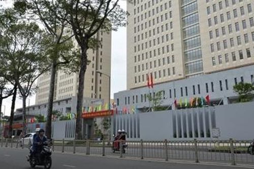 Tìm bị hại trong vụ vay lãi suất thấp, mất hàng tỷ đồng