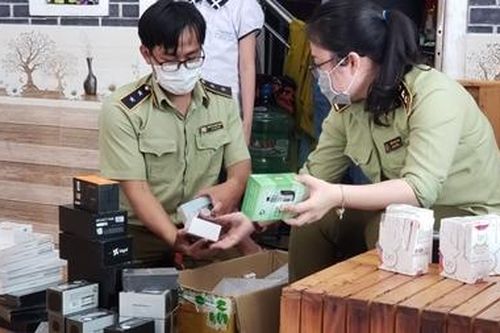 Phát hiện hơn 3.400 sản phẩm thuốc lá điện tử không rõ nguồn gốc