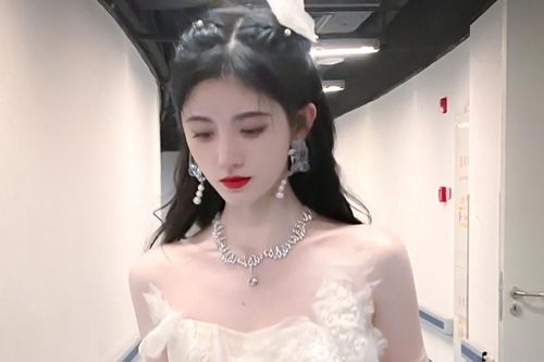 Sự kém cỏi của diễn viên trẻ Trung Quốc