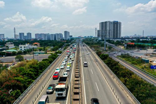 Kiến nghị đầu tư 15 dự án giao thông tổng vốn gần 100.000 tỷ ở TP.HCM