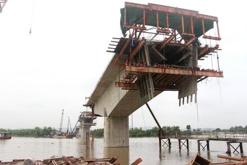 Thu ngân sách tiếp tục tăng, đạt gần 287 nghìn tỷ đồng