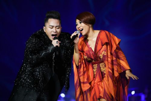 Tùng Dương chia sẻ về người phụ nữ quan trọng trong cuộc đời