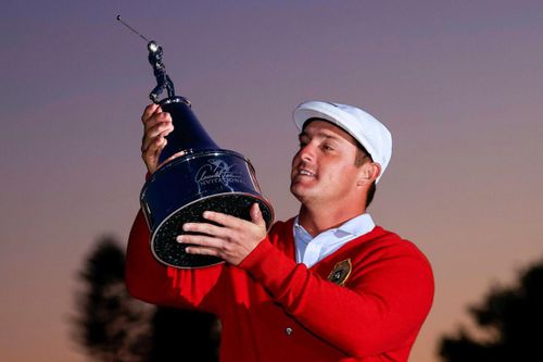 'Dị nhân' DeChambeau lần thứ 8 giành PGA Tour