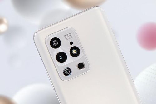 Smartphone chip Snapdragon 888, RAM 12 GB, camera siêu 'khủng', màn hình 120Hz, quay video 8K, giá hấp dẫn