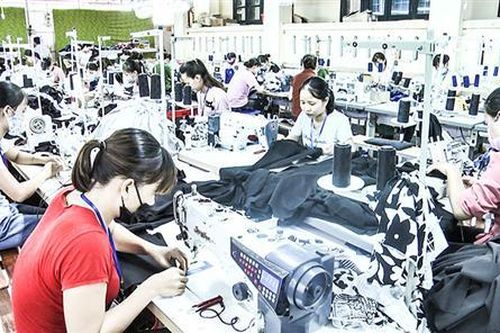 Phát huy vai trò nữ công nhân, viên chức, lao động trong thời kỳ mới